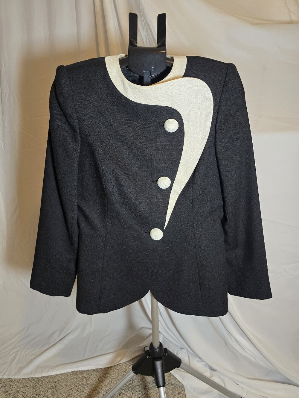 Vintage Black and Cream Contrast Button Jacket & Skirt - Women